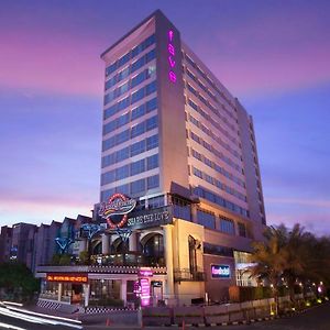 Favehotel Solo Baru